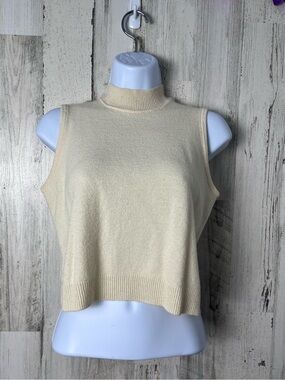 St. John Cream Ribbed Mock Neck Knit Top
